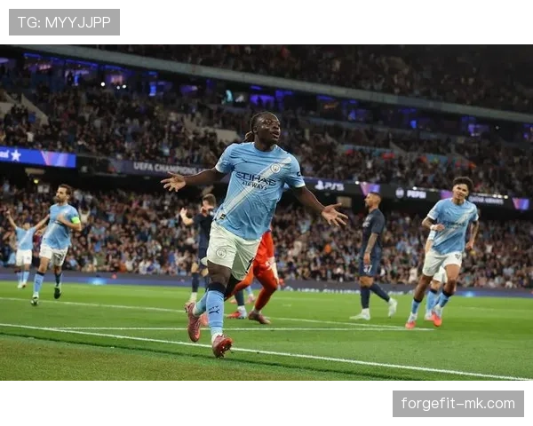 贝林厄姆 vs 德布劳内:当代第一中场之争,组织核心与全能引擎的差距在哪 贝林厄姆 vs 德布劳内:当代第一中场之争,组织核心与全能引擎的差距在哪